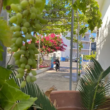 Apartment Rhodes Town Garden *