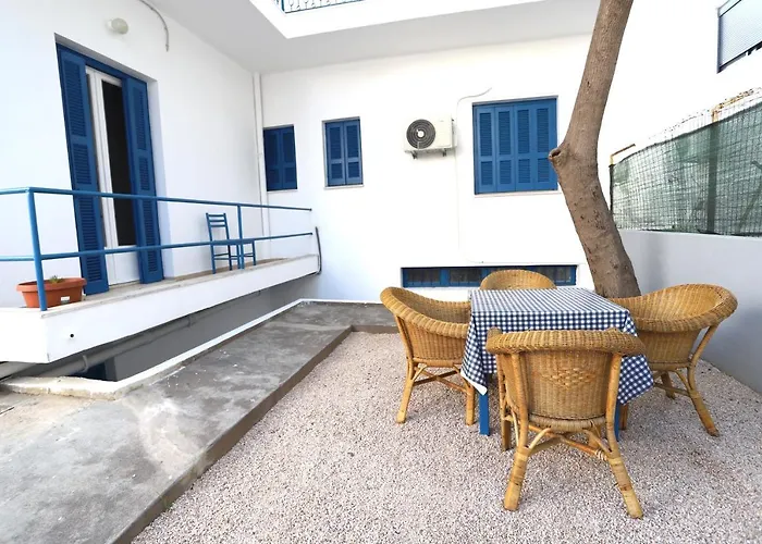 Rhodes Town Garden *