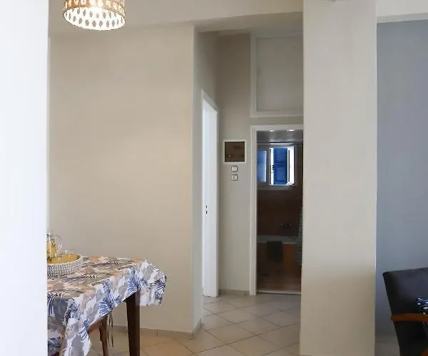 Rhodes Town Garden * Rhodes City